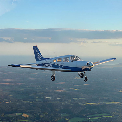 Flying Lessons at Biggin Hill Airport